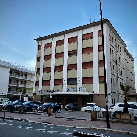 Park Hotel Mar Grande Ταράντο Εξωτερικό φωτογραφία