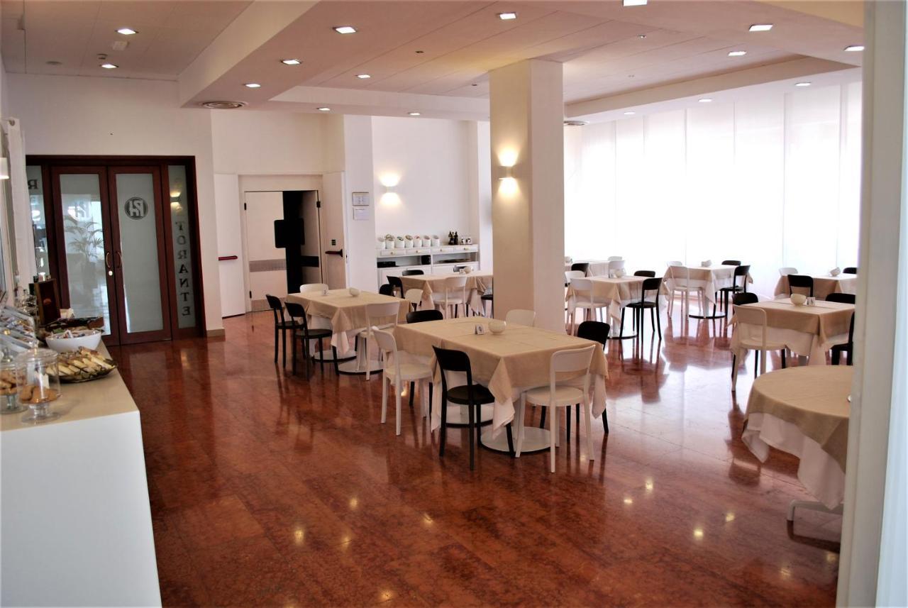Park Hotel Mar Grande Ταράντο Εξωτερικό φωτογραφία
