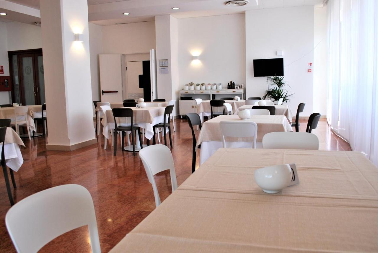 Park Hotel Mar Grande Ταράντο Εξωτερικό φωτογραφία